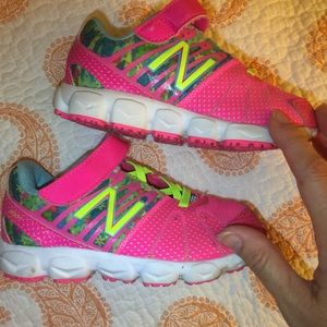 New Balance Girls Sneakers Pink 9
